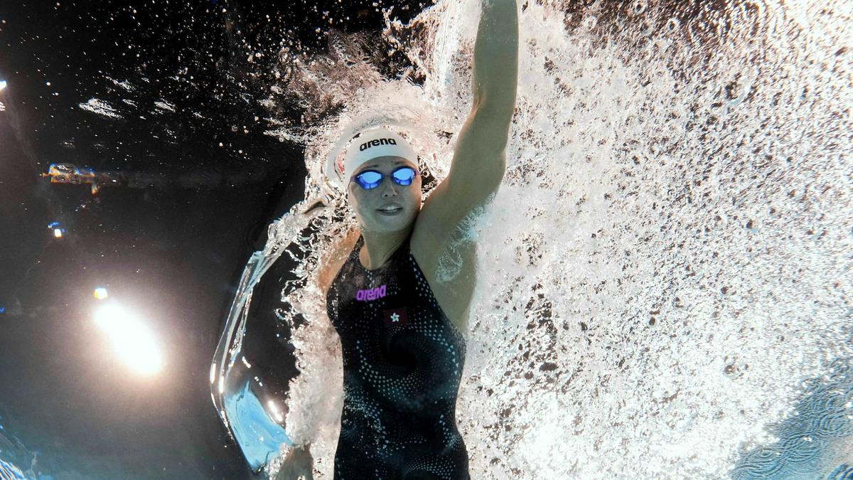 Is the shallow pool in Paris really slowing Olympic swimmers down?