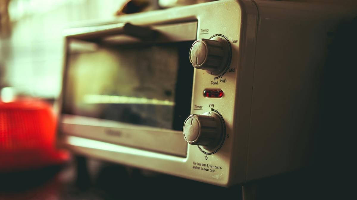 Why do microwave ovens sometimes overheat water?
Premium