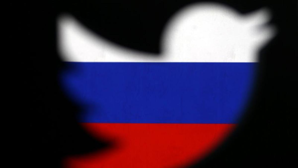 Russia slows Twitter’s speed over failure to remove banned content