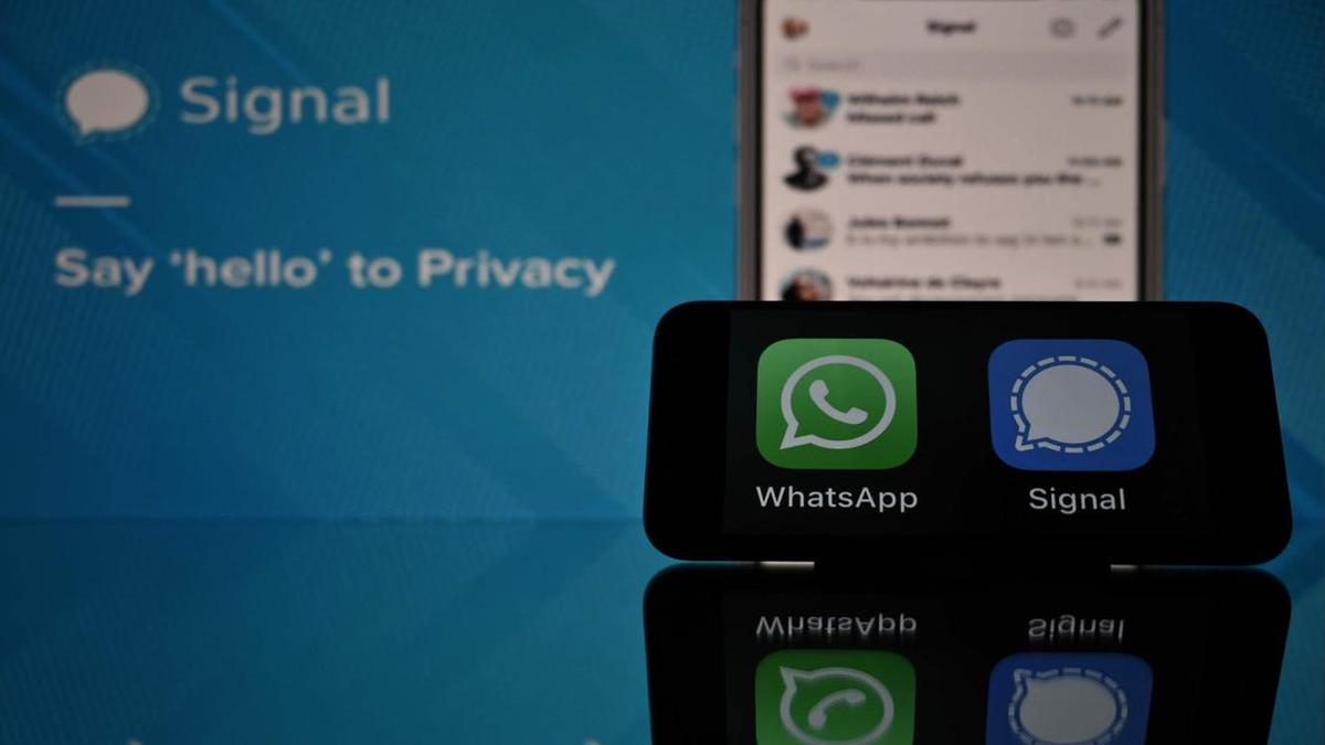 Signal rolls out some WhatsApp features in own app