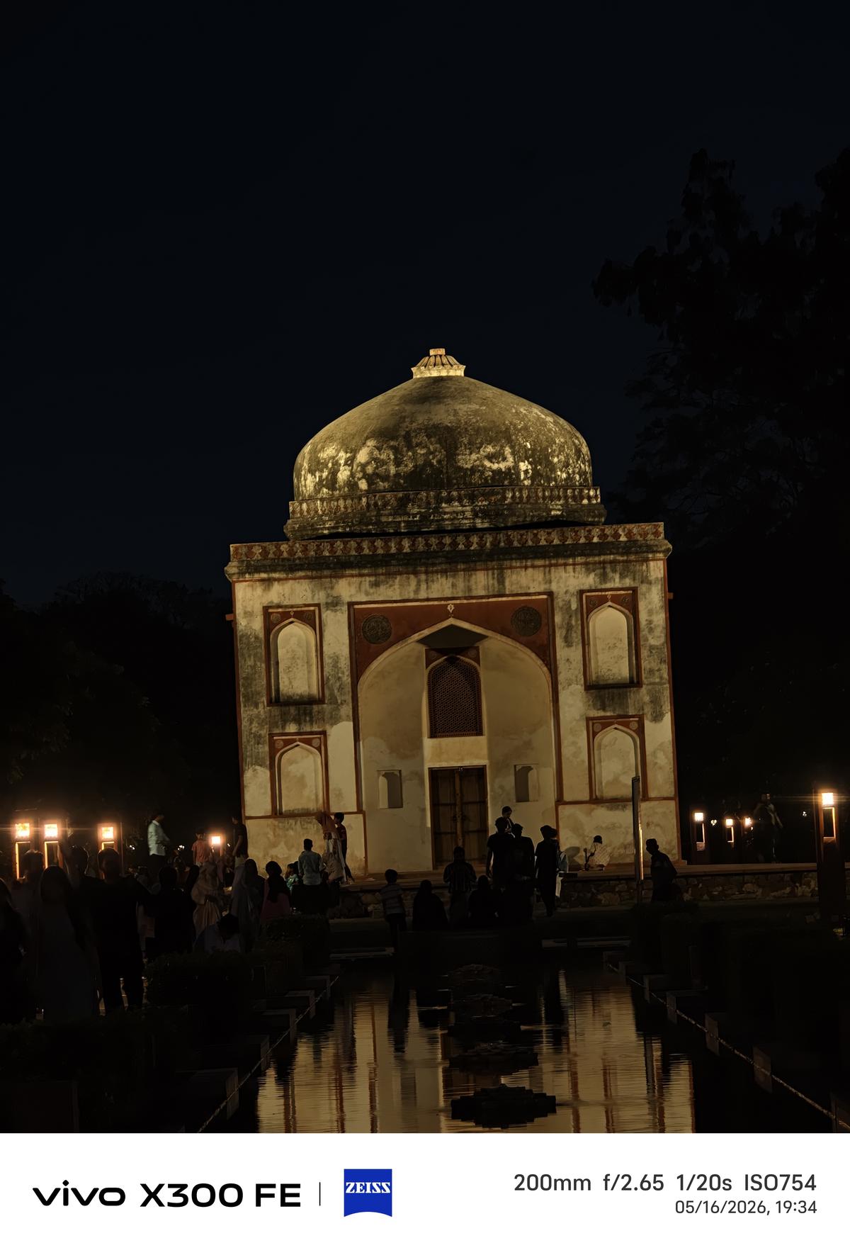 Vivo X300 FE camera sample