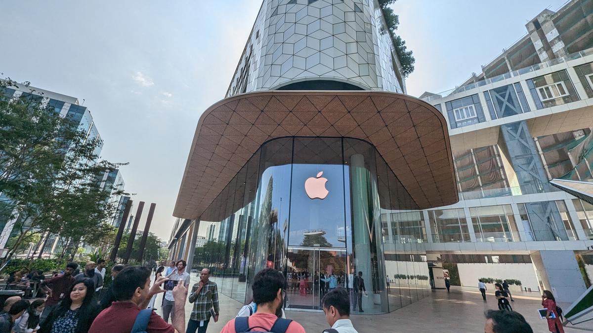 Apple to open retail stores in Bengaluru, Pune; starts manufacturing entire iPhone 16 series locally in India - The Hindu
