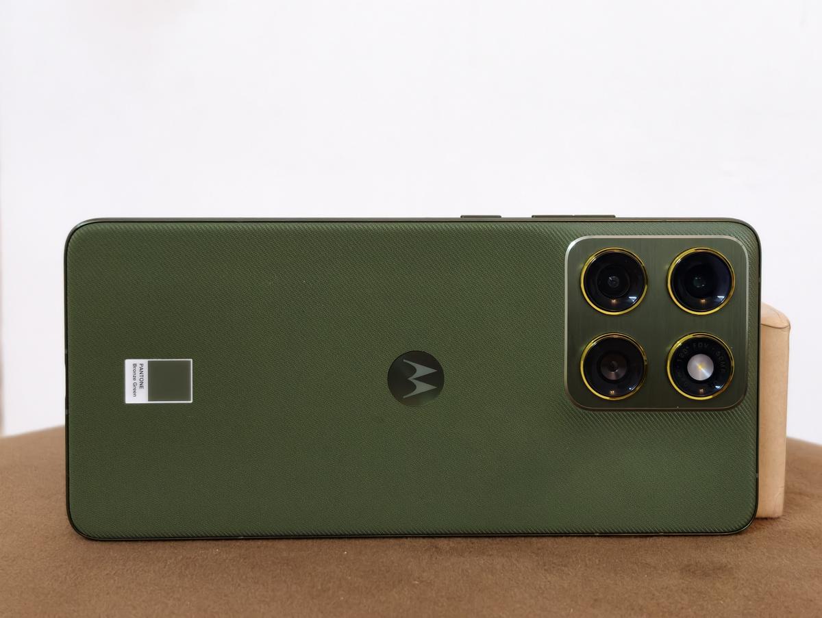 thehindu.com - Haider Ali Khan - Motorola Edge 70 Review: Meaningful innovation is not always loud