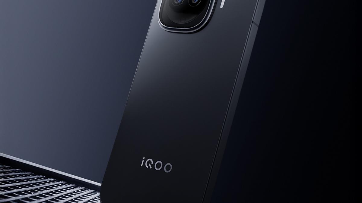 iQOO 15R to ship with Snapdragon 8 Gen 5 processor and Dark Knight shade