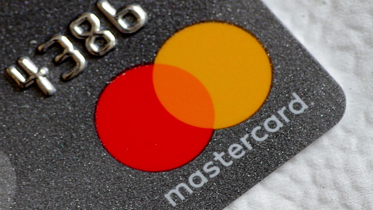 Mastercard to eliminate magnetic stripes in credit, debit cards starting 2024