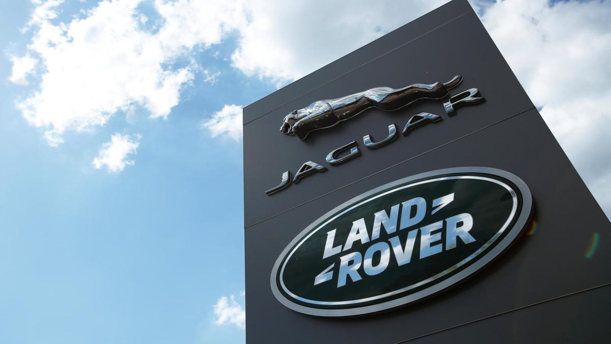 All JLR cars to be fully electric by 2030; Jaguar all electric by 2025