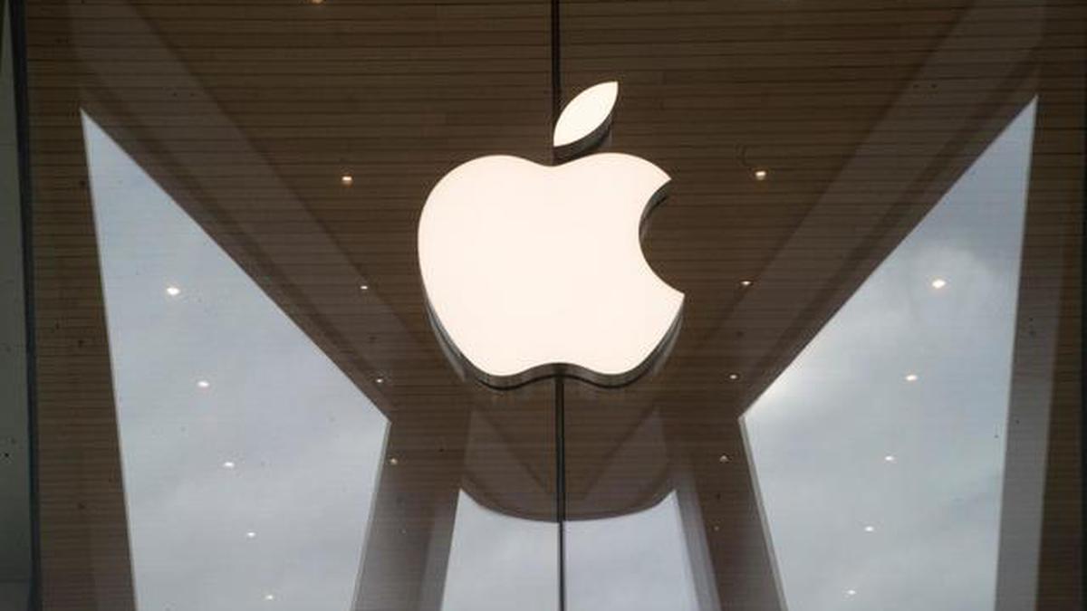 EU to hit Apple with antitrust charge this week