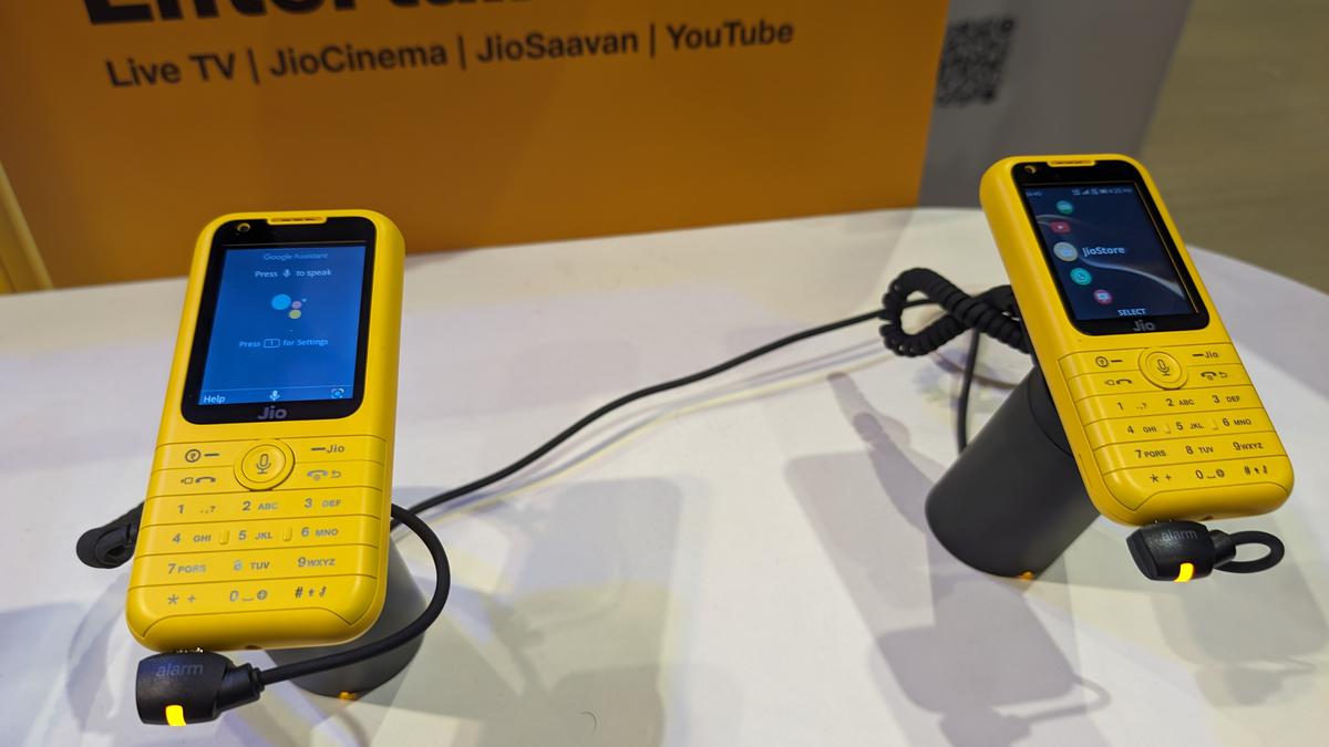 Jio’s new 4G feature phone Prima goes for sale