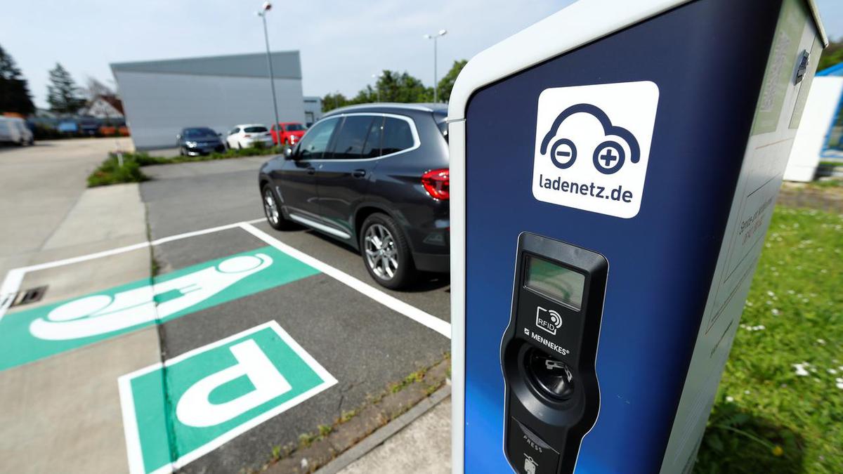 Top U.S. utilities collaborate to build electric vehicle charging stations