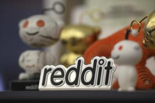 Thousands of Reddit communities go dark to boycott third-party app charges