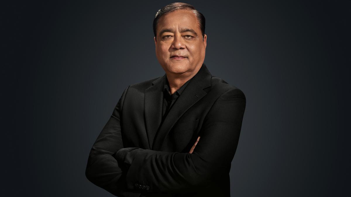 Consumers are holding onto to their devices longer, seeking new innovations, Xiaomi India’s top executive says