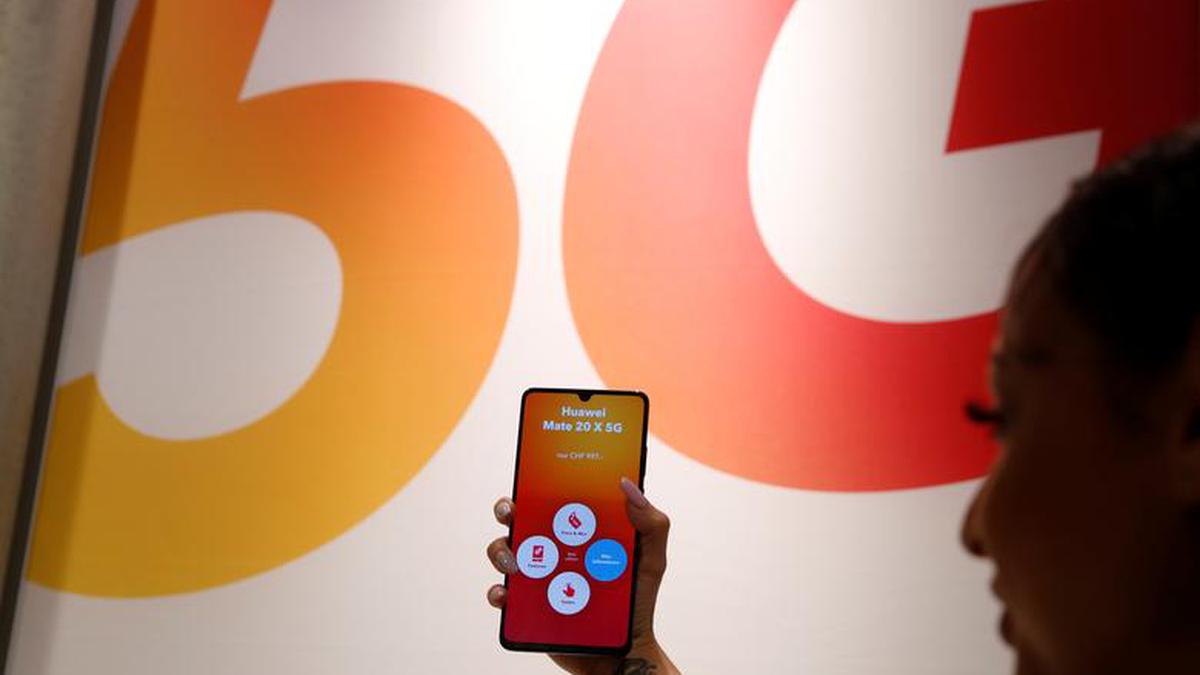 5G smartphone shipments rise in emerging markets, report says