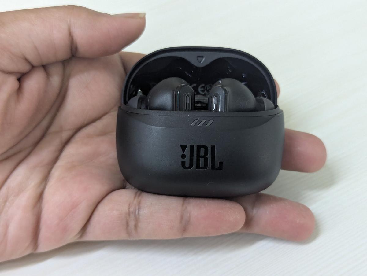JBL Tune Beam 2ワイヤレスヘッドフォンの概要|バギーアプリケーションによってドラッグされた見事なサウンドと機器