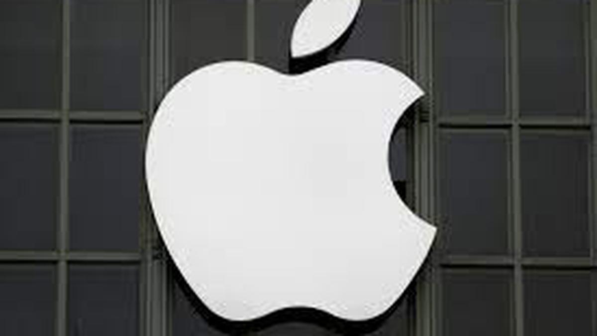 Apple stops all product sales in Russia