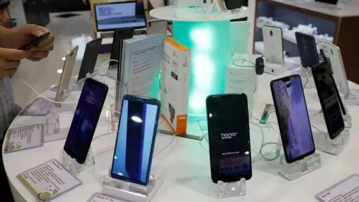 India's smartphone market records highest shipments ever in the first half of 2021