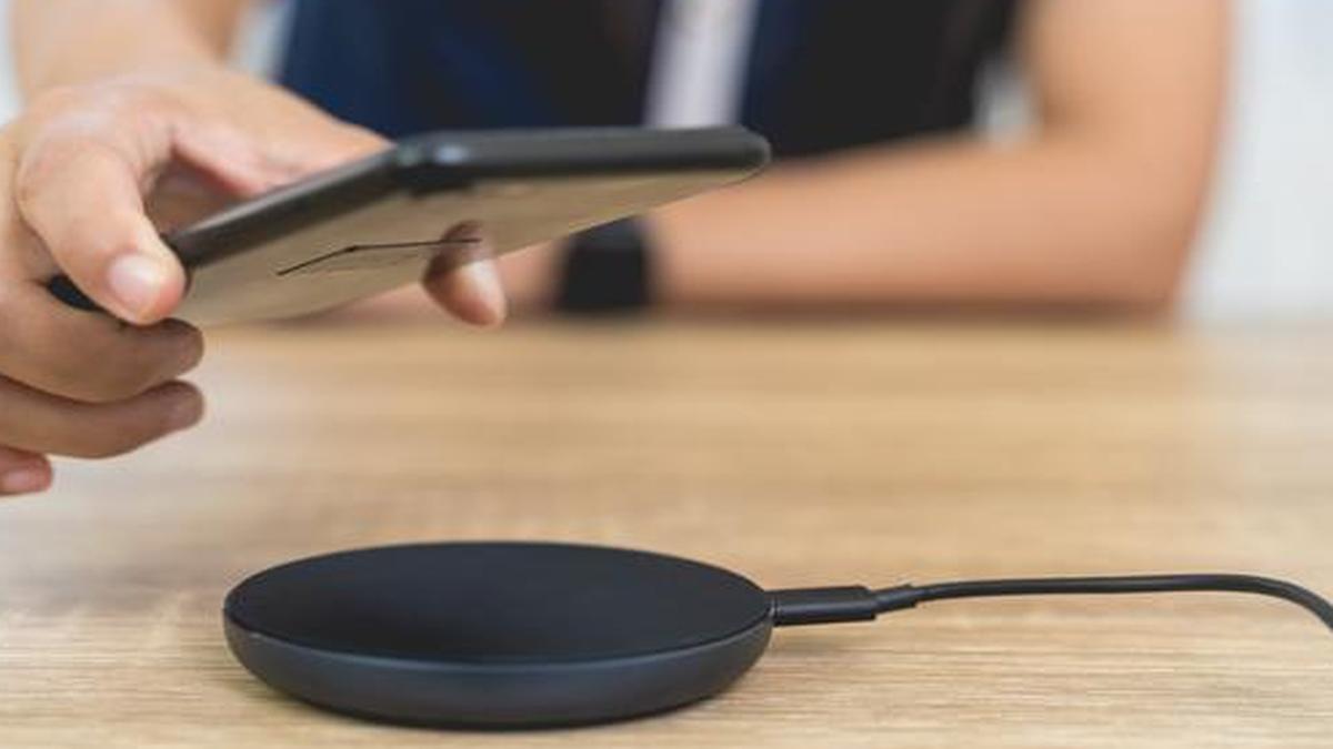 Seattlebased technologist Srinivasan Sridharan on his innovative ‘overtheair’ charging