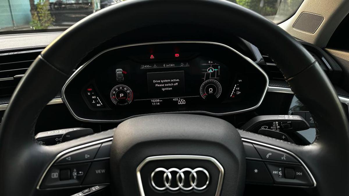 Audi, with the enthusiast driver in mind, has made the driver display easy to navigate. 