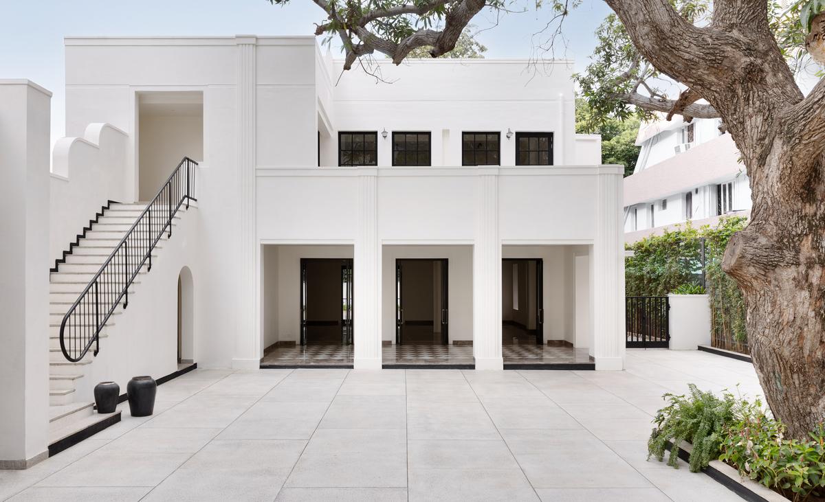 All activity comes alive under the shade of the ancient mango tree at Primrose 131.