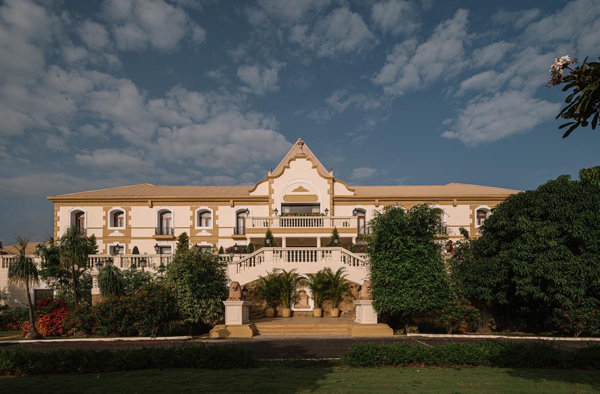 Hotel Irada is hidden within the folds of Maharashtra’s wine country. Hotel Irada is hidden within the folds of Maharashtra’s wine country.