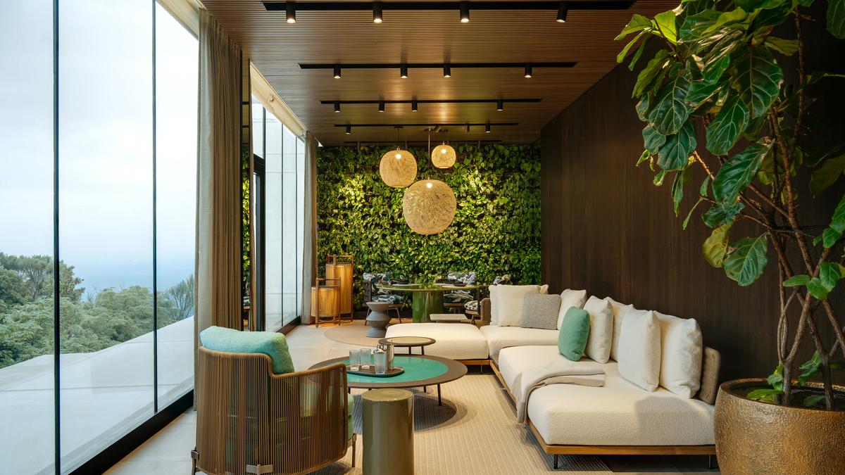 मिनोटी ने बेंगलुरु में अंतर-सांस्कृतिक आंतरिक संवाद का संचालन किया