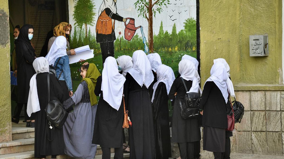 In 11th hour decision Taliban hold to ban on girls education