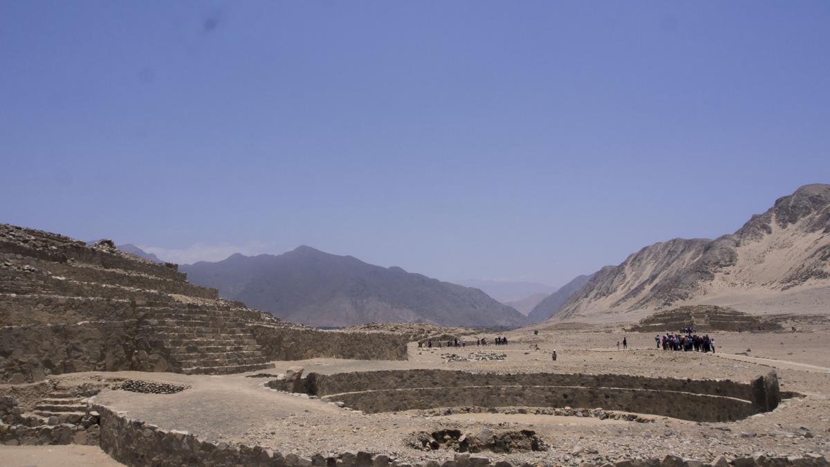 New life into old narratives | Review of Forgotten Footprints by Prateek Dasgupta