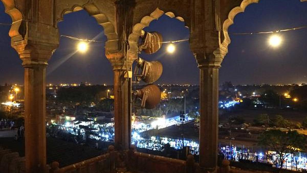 The recent launch of housing complex at Kothi Meena Bazar evokes memories of the glorious days