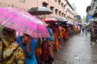 Bhiwandi Hanuman Tekdi Sex Videos - From debt to depression, the pandemic has hit India's sex workers hard -  The Hindu