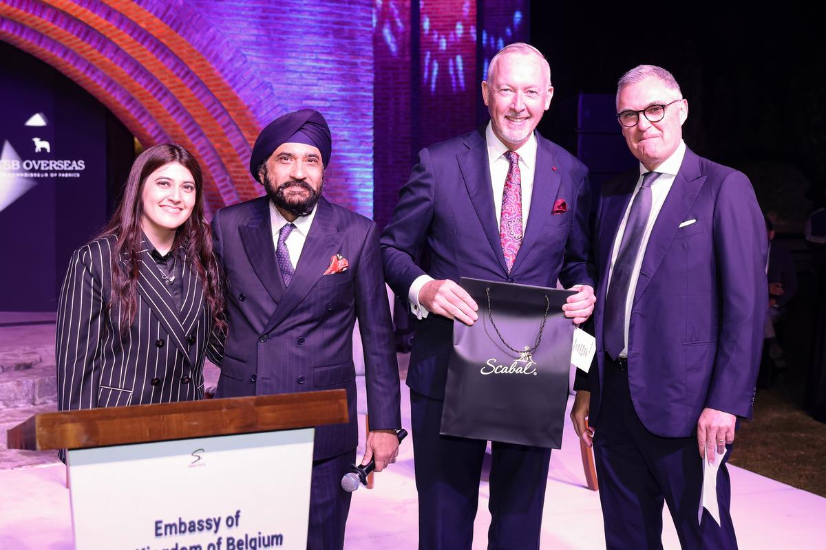 H.E. Didier Vanderhasselt, Gregor Thissen and Sarbinder Singh Binda. H.E. Didier Vanderhasselt, Gregor Thissen and Sarbinder Singh Binda.