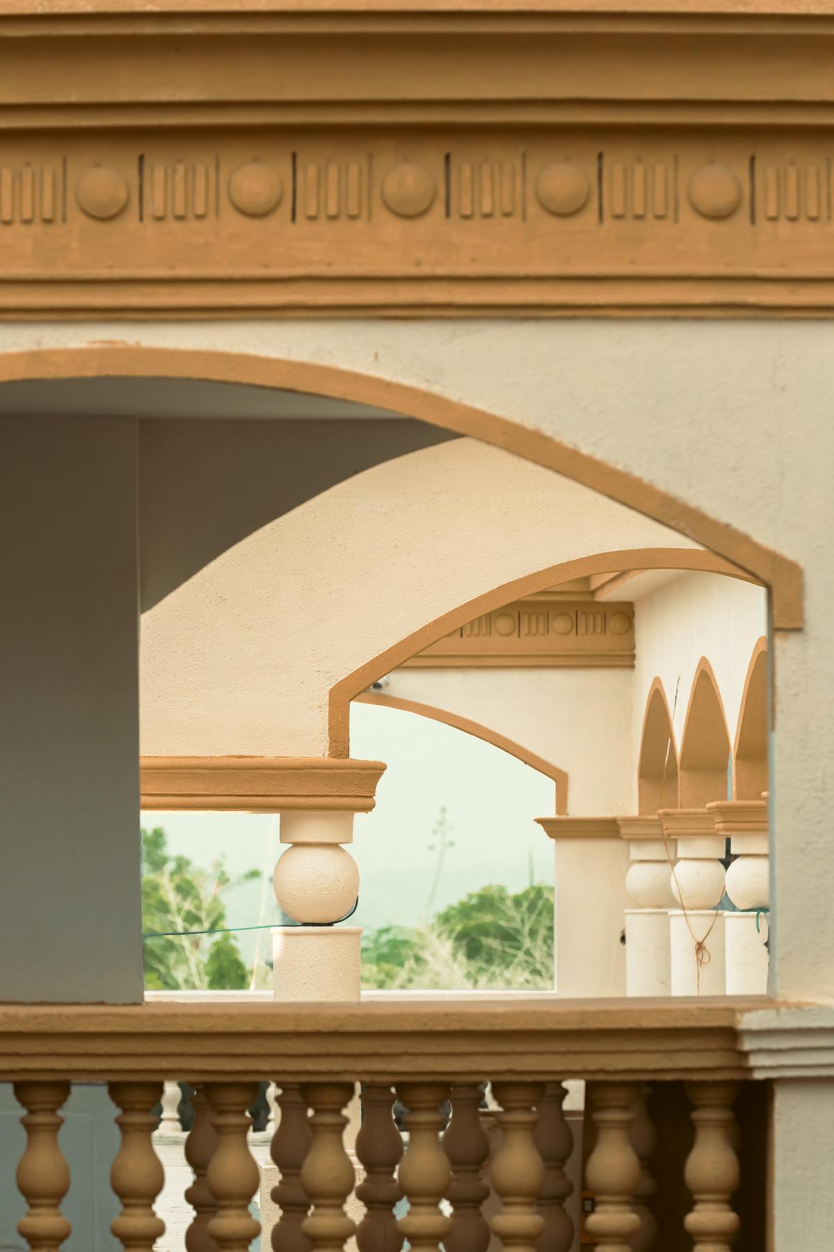 Hotel Irada is hidden within the folds of Maharashtra’s wine country. Hotel Irada is hidden within the folds of Maharashtra’s wine country.