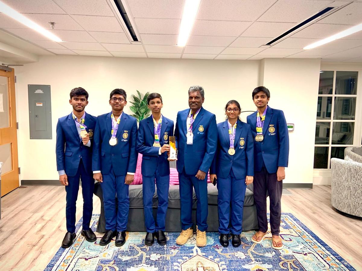 The triumphant Velammal team