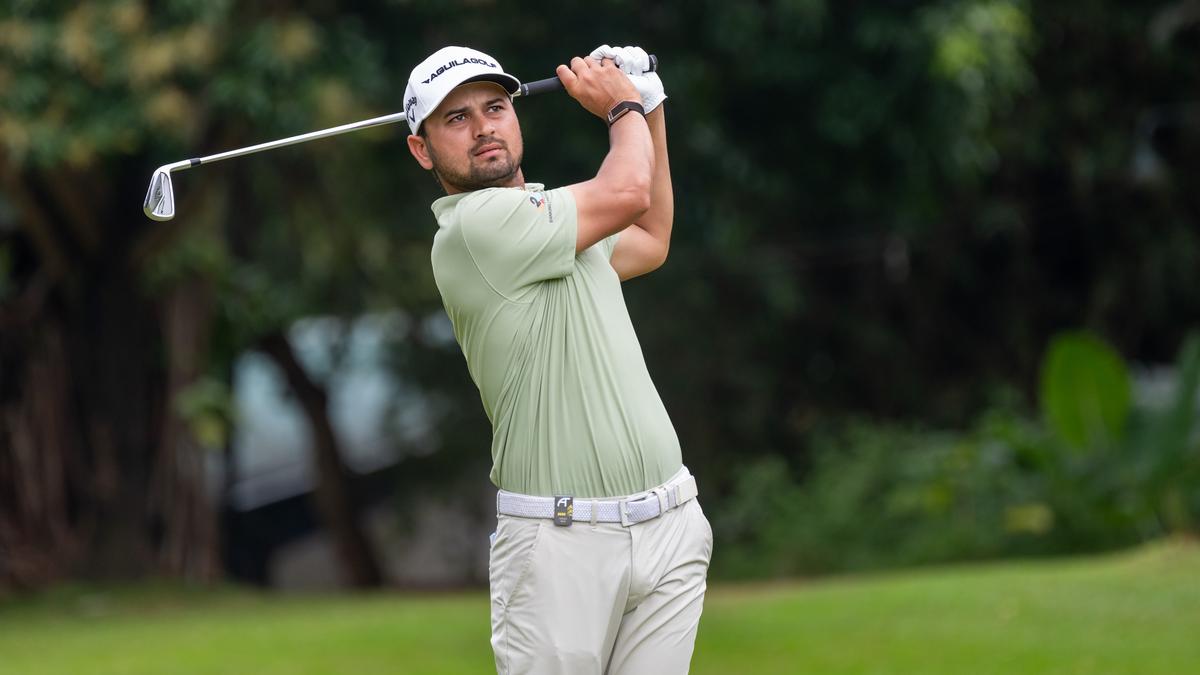 Bond with Indians makes life easier for lone Pakistan golfer on Asian Tour