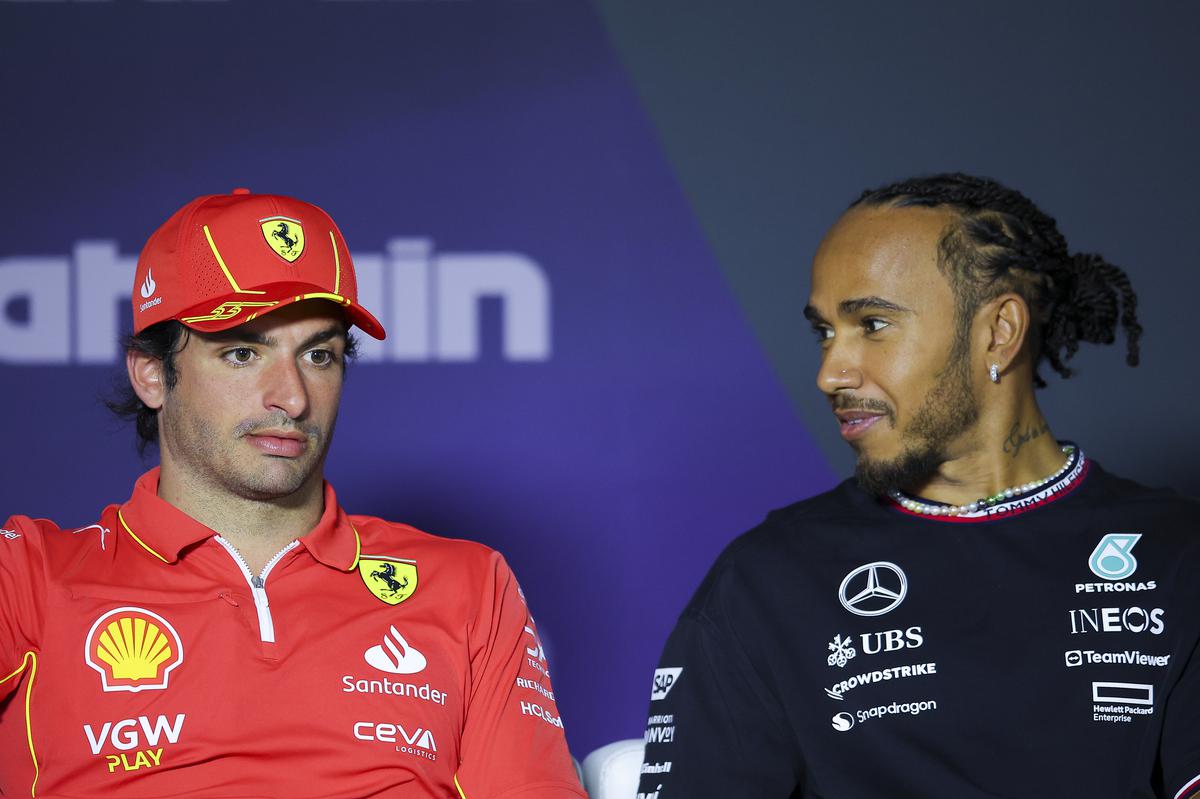 Swansongs: Carlos Sainz, who will make way for Lewis Hamilton at Ferrari next season, will want to prove he still is a top player in his final season in red. Hamilton will be looking to end his farewell Mercedes season on a positive note. | Photo credit: Getty Images