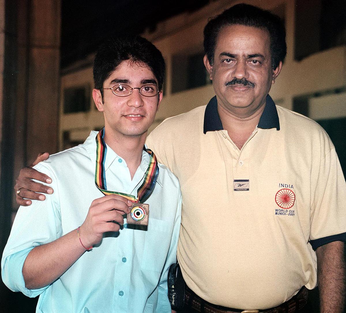 Abhinav Bindra with Sunny Thomas. Abhinav Bindra with Sunny Thomas.