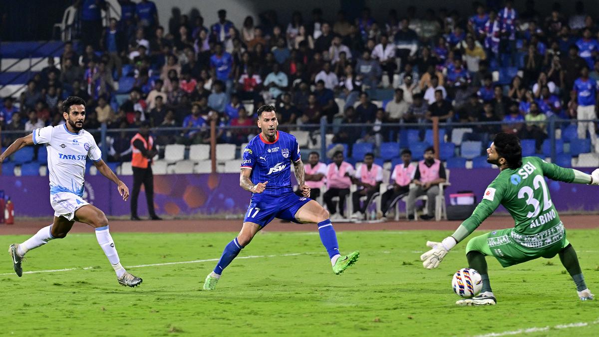 ISL | Bengaluru gets back on track with a facile win over Jamshedpur