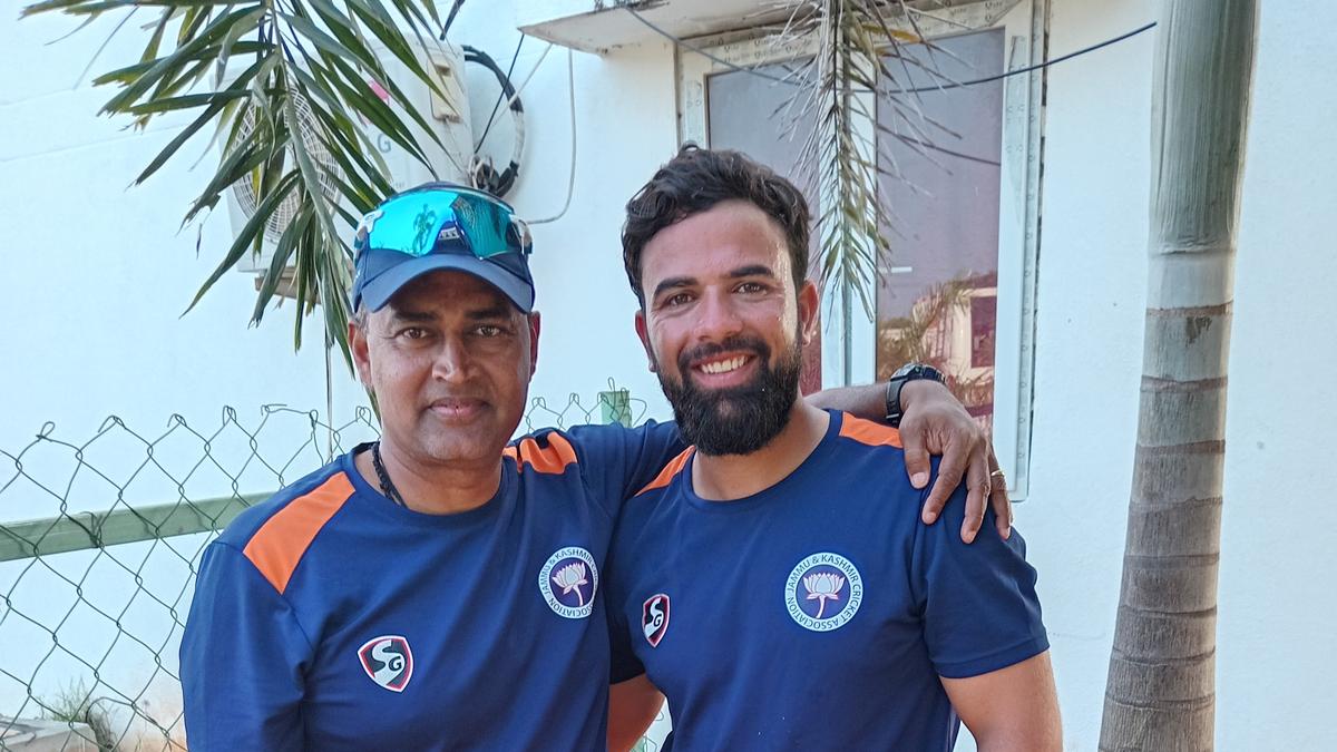 Ranji Trophy | Jammu & Kashmir has Pondicherry reeling Ranji Trophy | Jammu & Kashmir has Pondicherry reeling