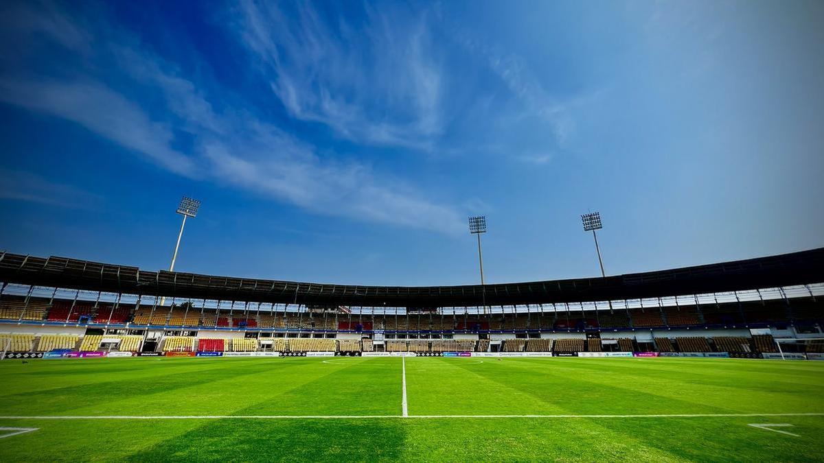 Süper Kupa yarı finalleri bir aylık aradan sonra başlıyor