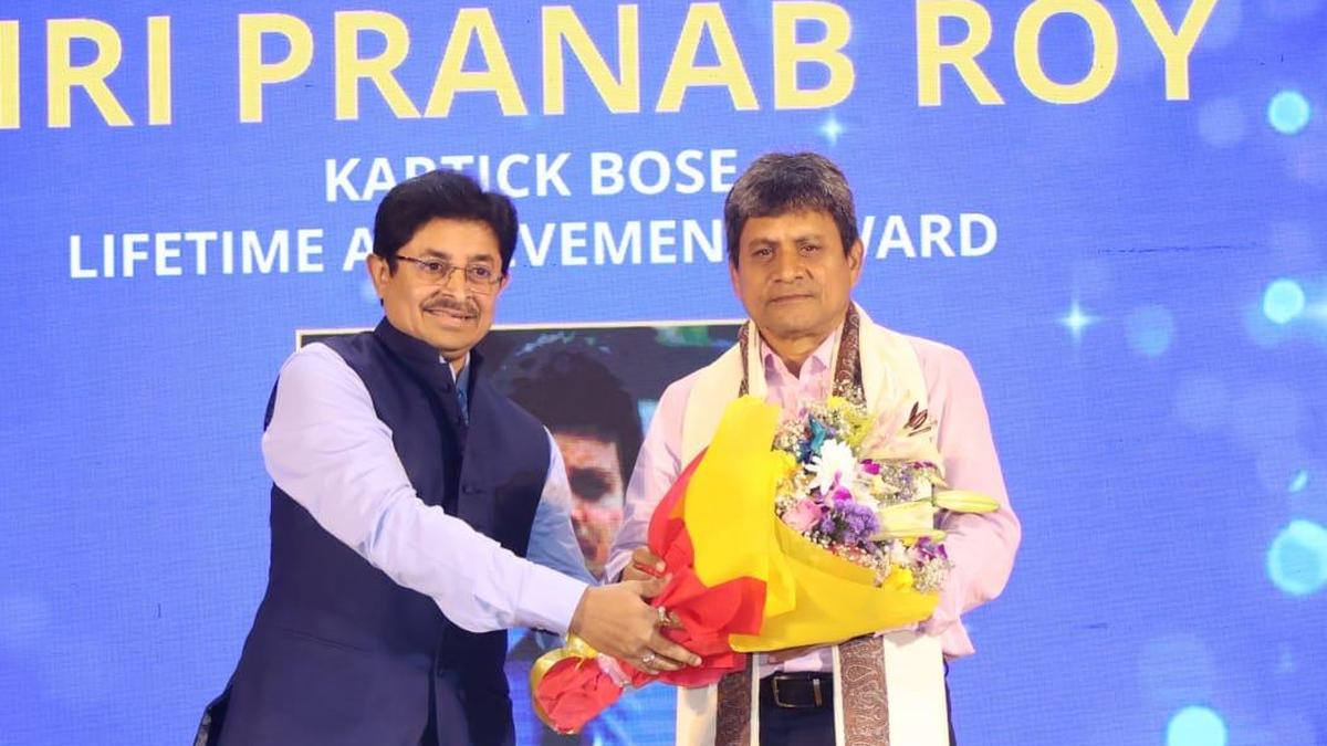 CAB annual awards: Pranab Roy, Runa Basu get Lifetime Achievement Award