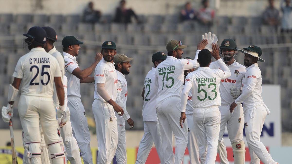 IND vs. BAN, 2nd Test | India stares at defeat as Bangladesh spinners get into action