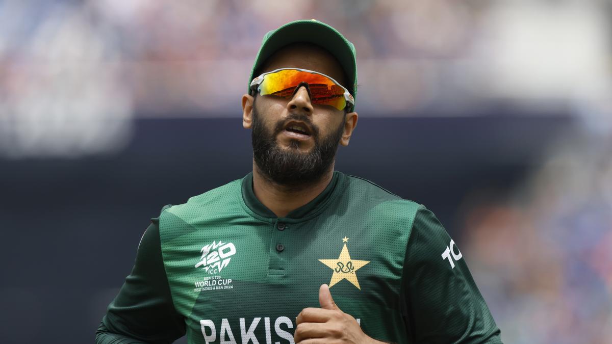 T20 World Cup 2024: Salim Malik accuses Imad Wasim of deliberately wasting balls against India