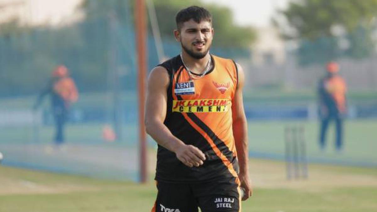 Umran Malik joins Sunrisers Hyderbad as short-term COVID-19 replacement for Natarajan