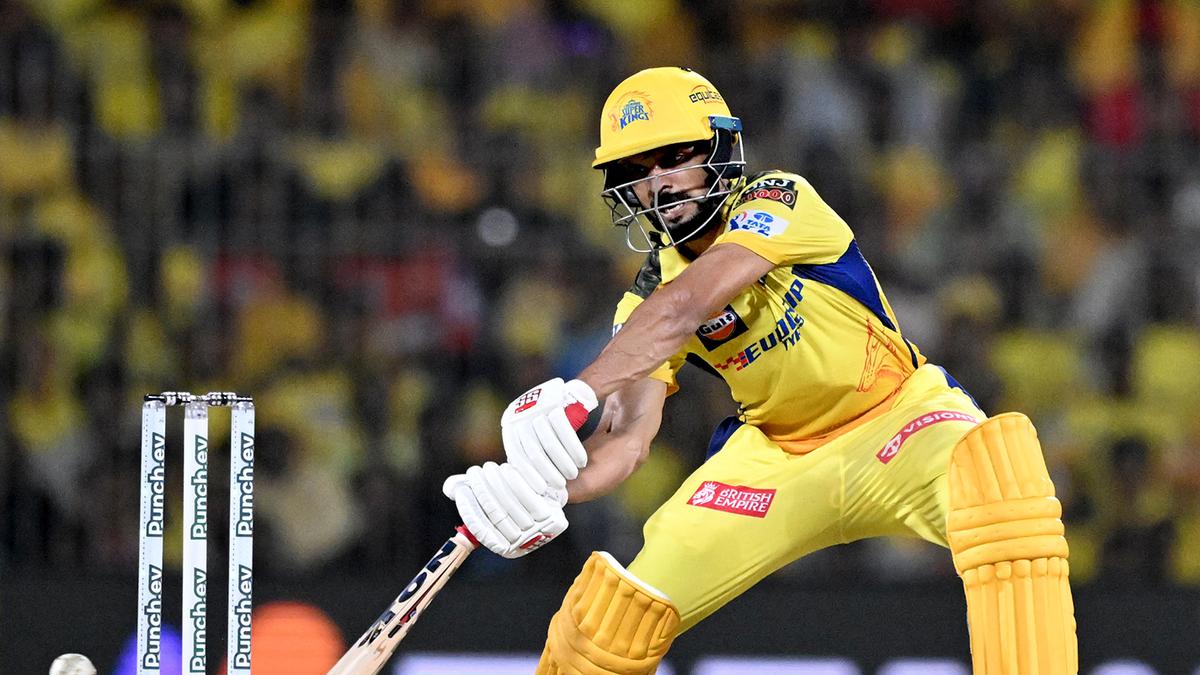 IPL-17 | Ruturaj Gaikwad knows when to attack and when to soak up pressure: Hussey