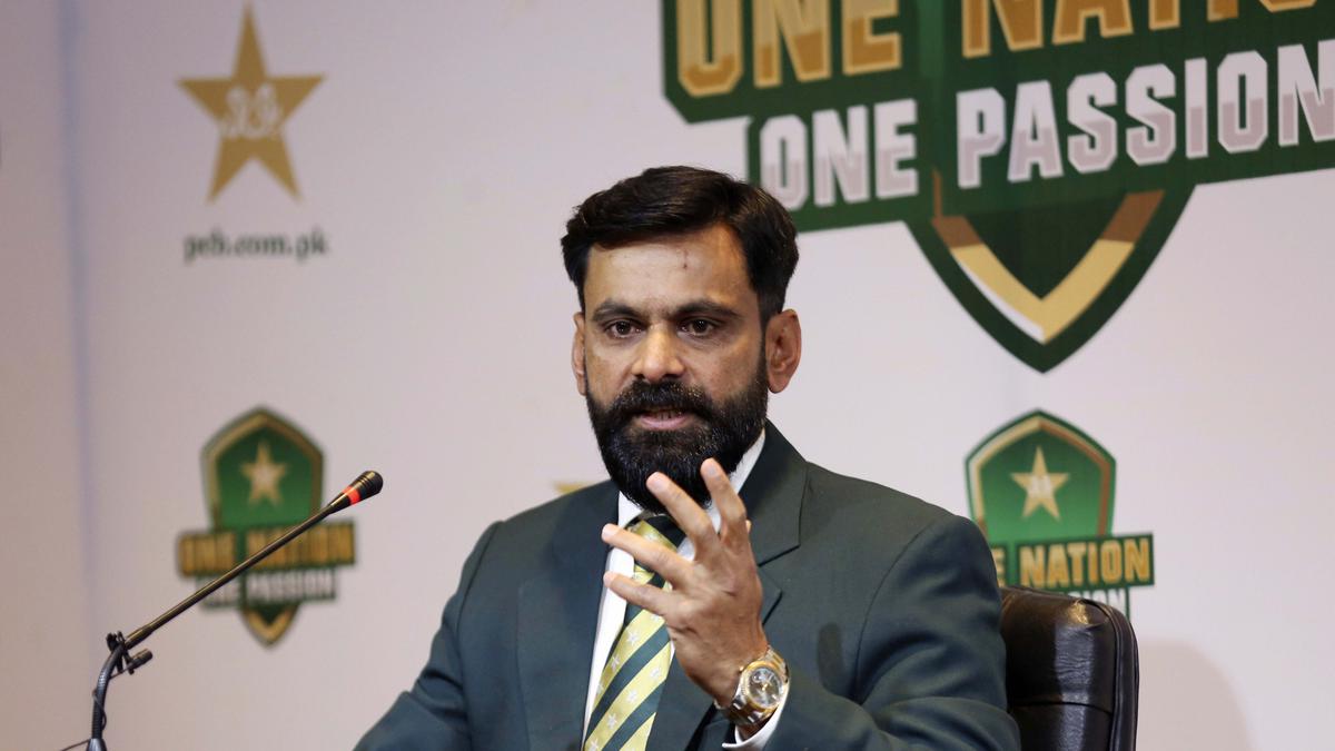 Mohammad Hafeez front-runner to become Pakistan’s chief selector
