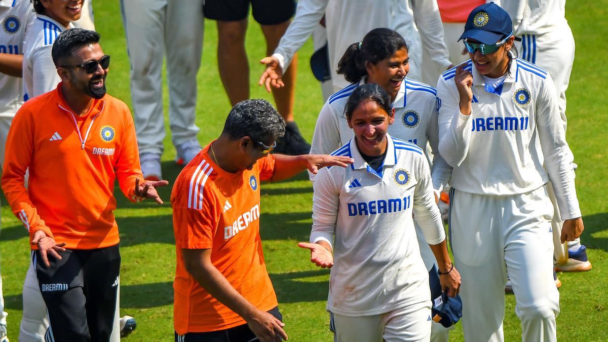 Ind Women vs Eng women Test | Amol Muzumdar filled in for my lack of Test captaincy experience: Harmanpreet GTW News