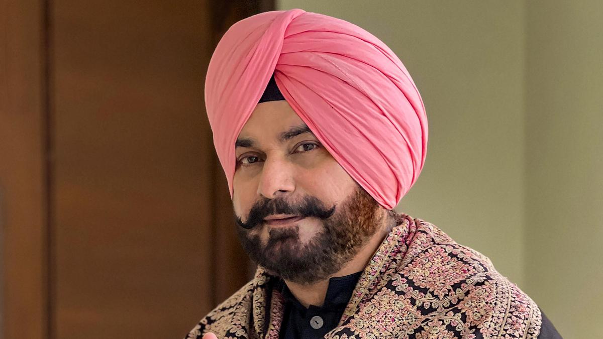 Indian Premier League 2024 | Navjot Singh Sidhu set to be back to his first love — commentary box