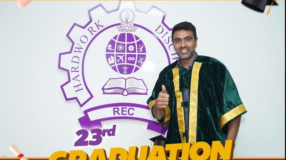 Ravichandran Ashwin says ‘Hindi not national language, it is official language’ at college graduation ceremony