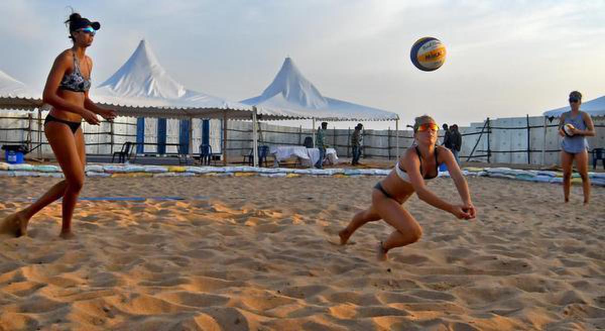 VOLLEYBALL WORLD SERVES UP FIRST-EVER LIMITED-EDITION WORLD CHAMPIONSHIP  BEACH VOLLEYBALL! - Asian Volleyball Confederation