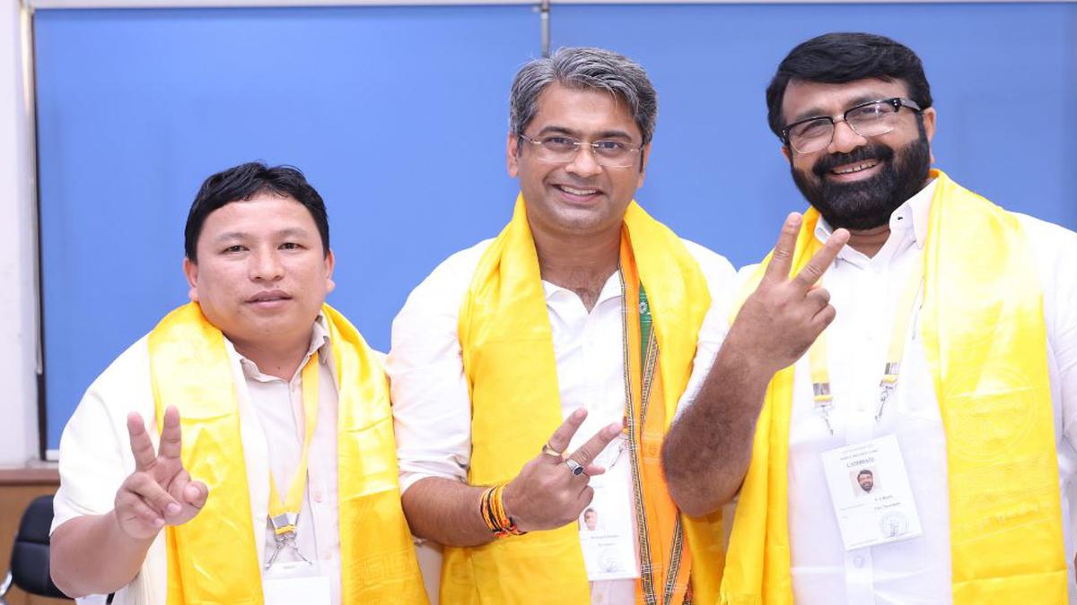 AIFF elections | Kalyan Chaubey beats Bhaichung Bhutia, becomes first player-president of AIFF