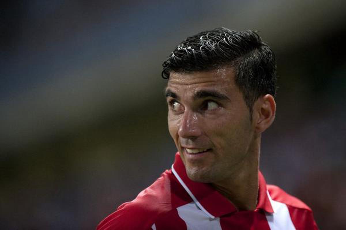 Jose Antonio Reyes, former Arsenal and Sevilla star, dies in car