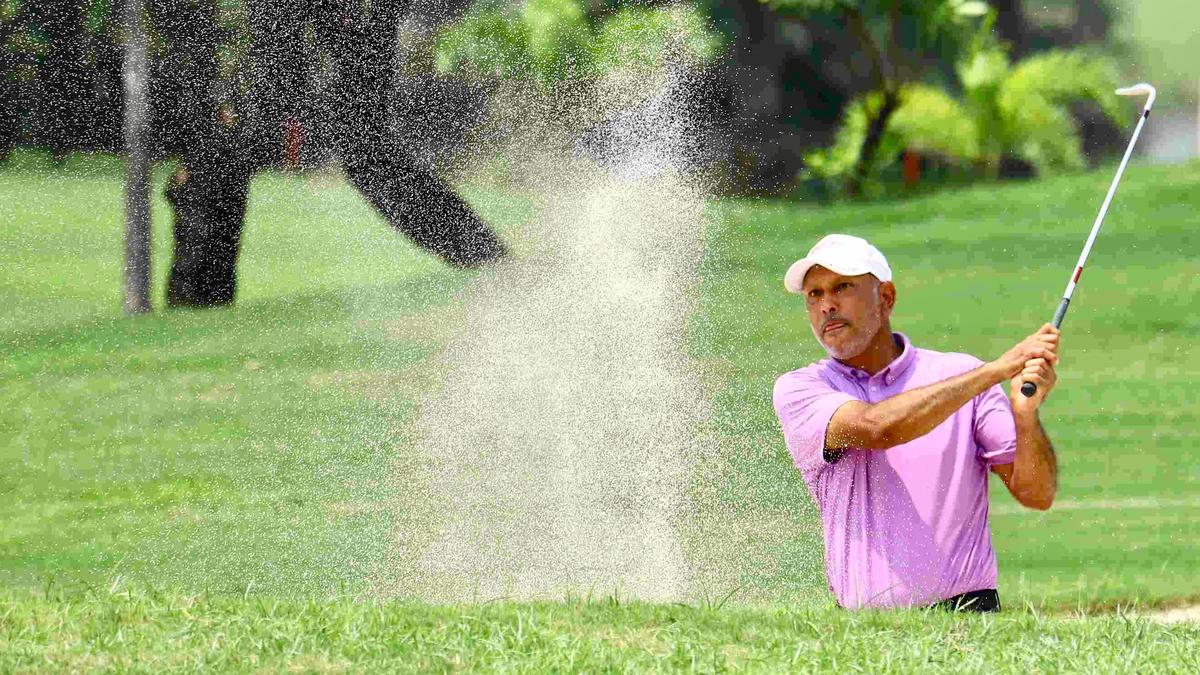 GOLF | Jeev Milkha Singh stays in the hunt for maiden title on home turf